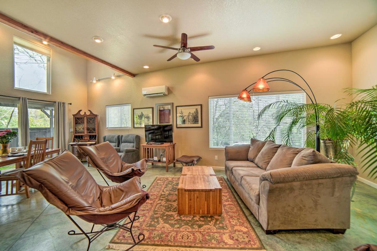 Hilltop Loft Ukiah Vacation Rental! Eksteriør billede