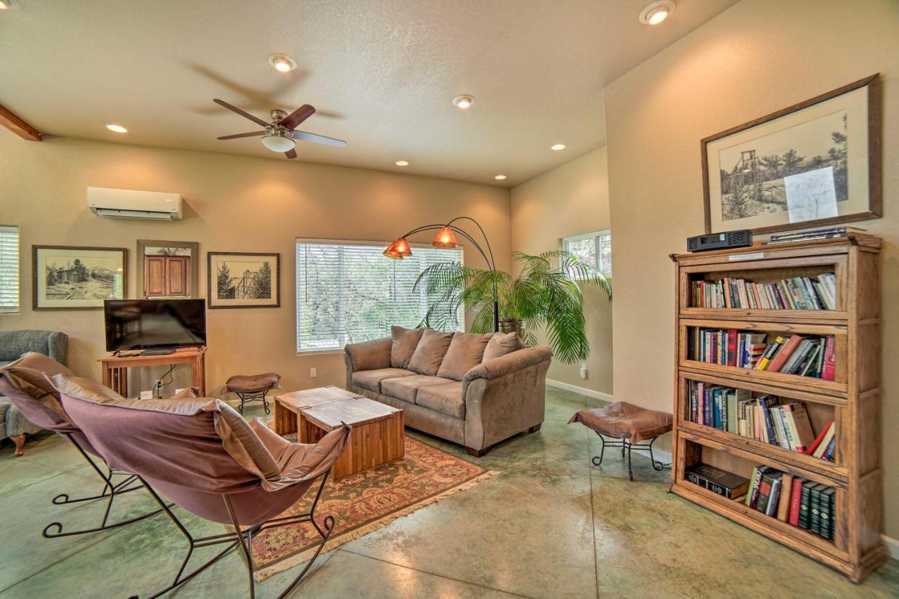 Hilltop Loft Ukiah Vacation Rental! Eksteriør billede