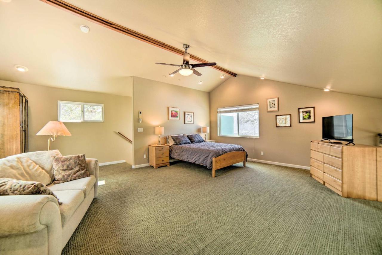 Hilltop Loft Ukiah Vacation Rental! Eksteriør billede